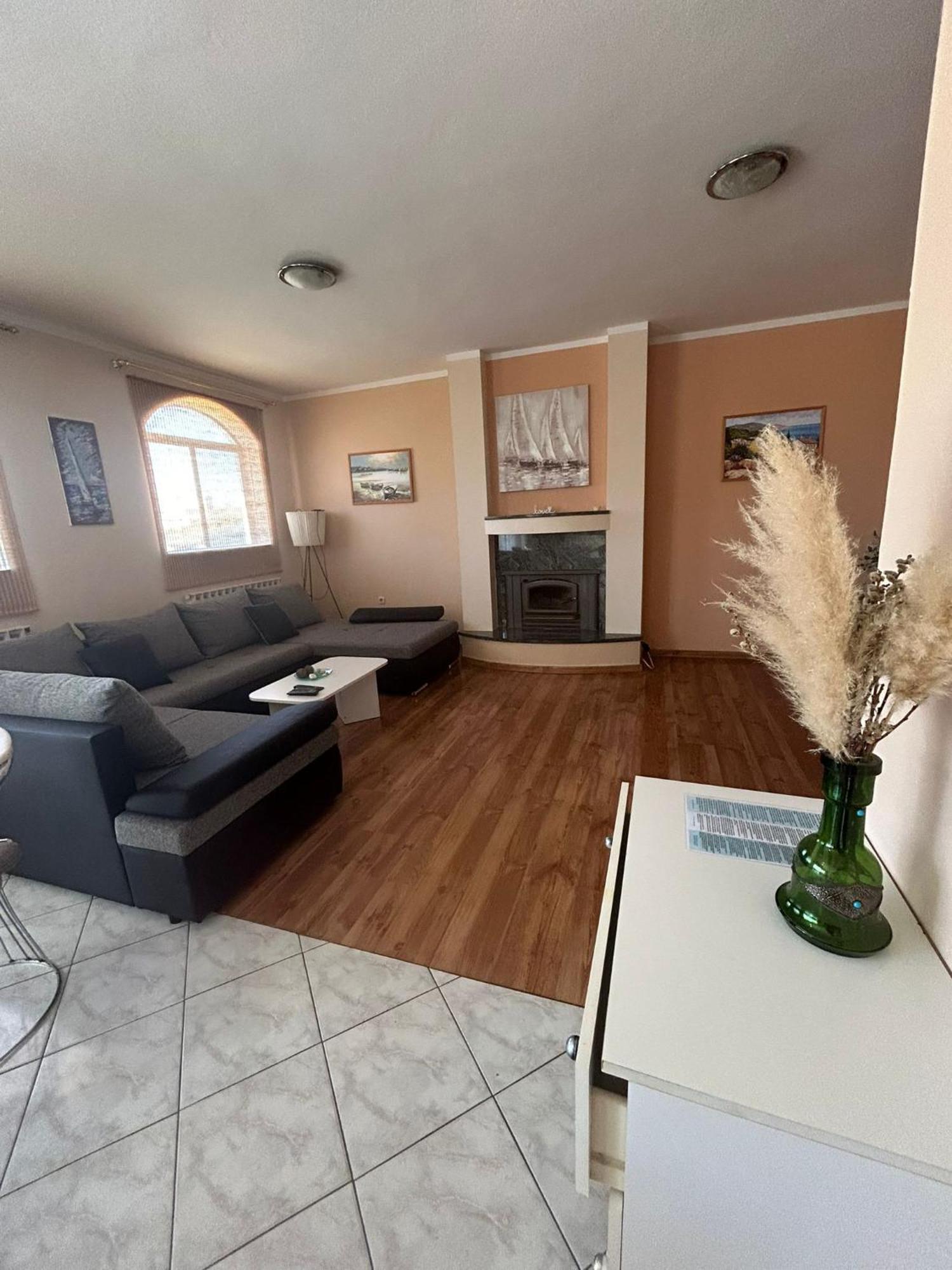 Apartment Stipe بيبينيا المظهر الخارجي الصورة