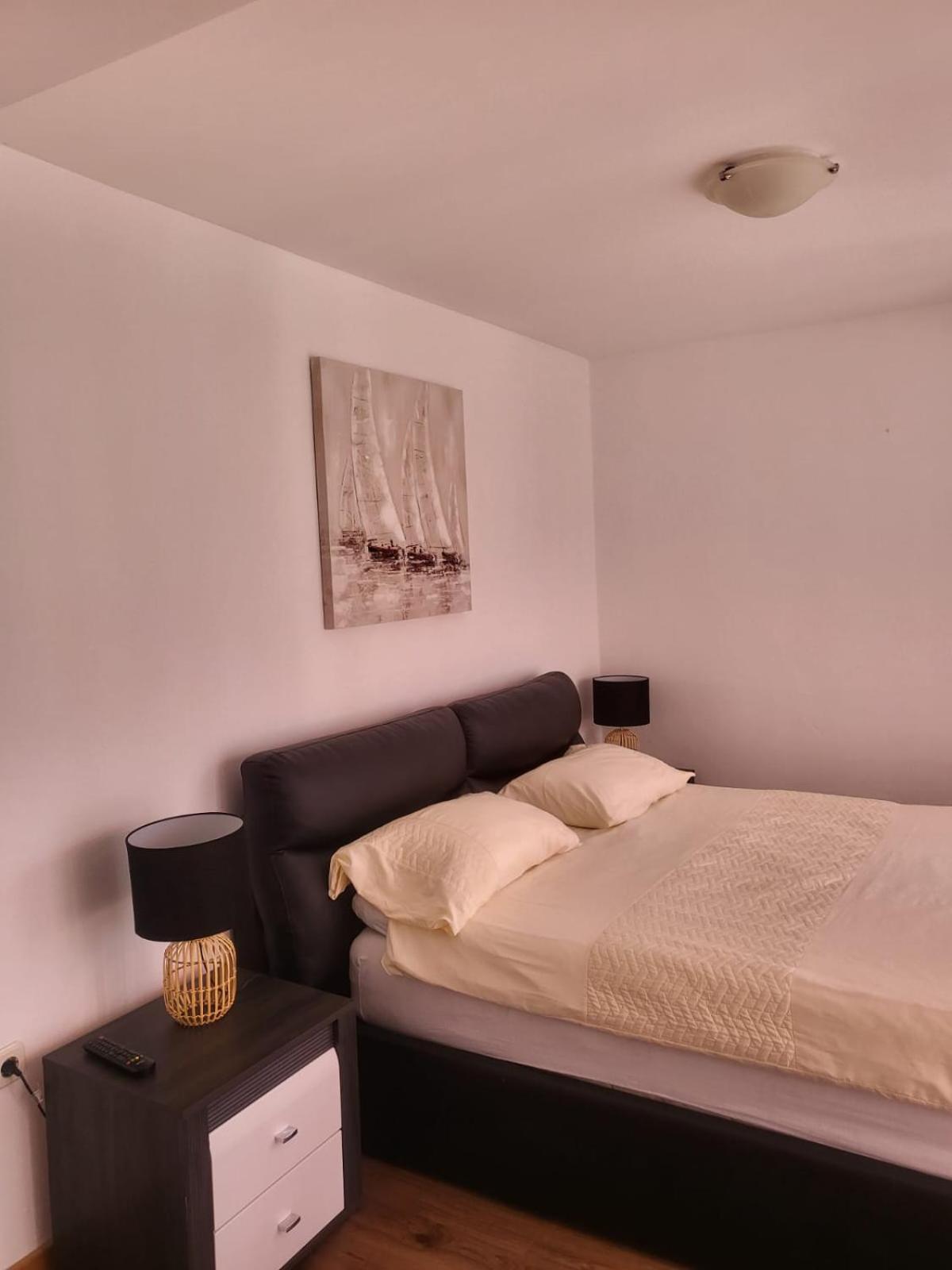 Apartment Stipe بيبينيا المظهر الخارجي الصورة